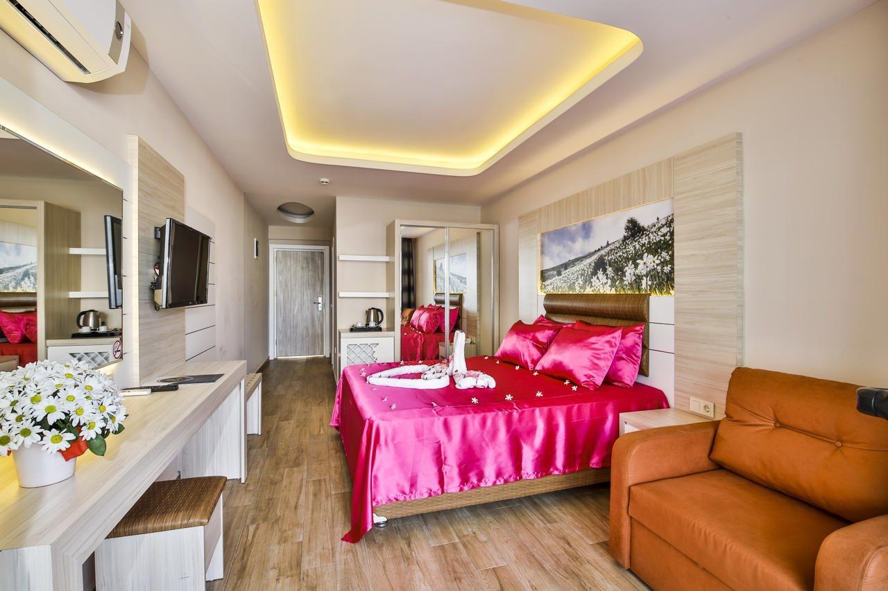 Konakli Nergis Hotel Alanya Bagian luar foto